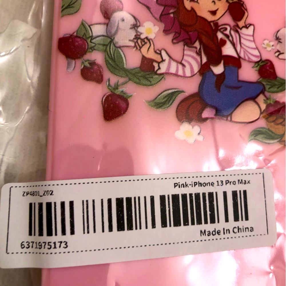 Strawberry Shortcake Phone Case w/Beaded Lanyard - Picture 15 of 15